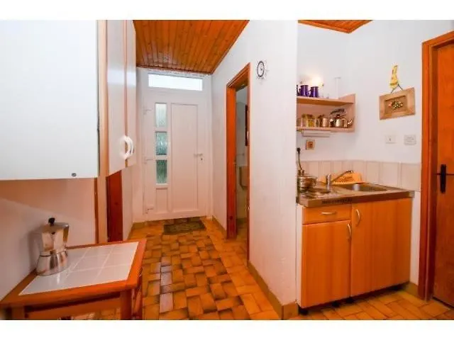 Apartments With A Parking Space Krk - 11646 كرك